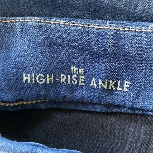 Liverpool High-Rise Skinny Pull On Distressed Jeans Stretchy Denim - Picture 9 of 15